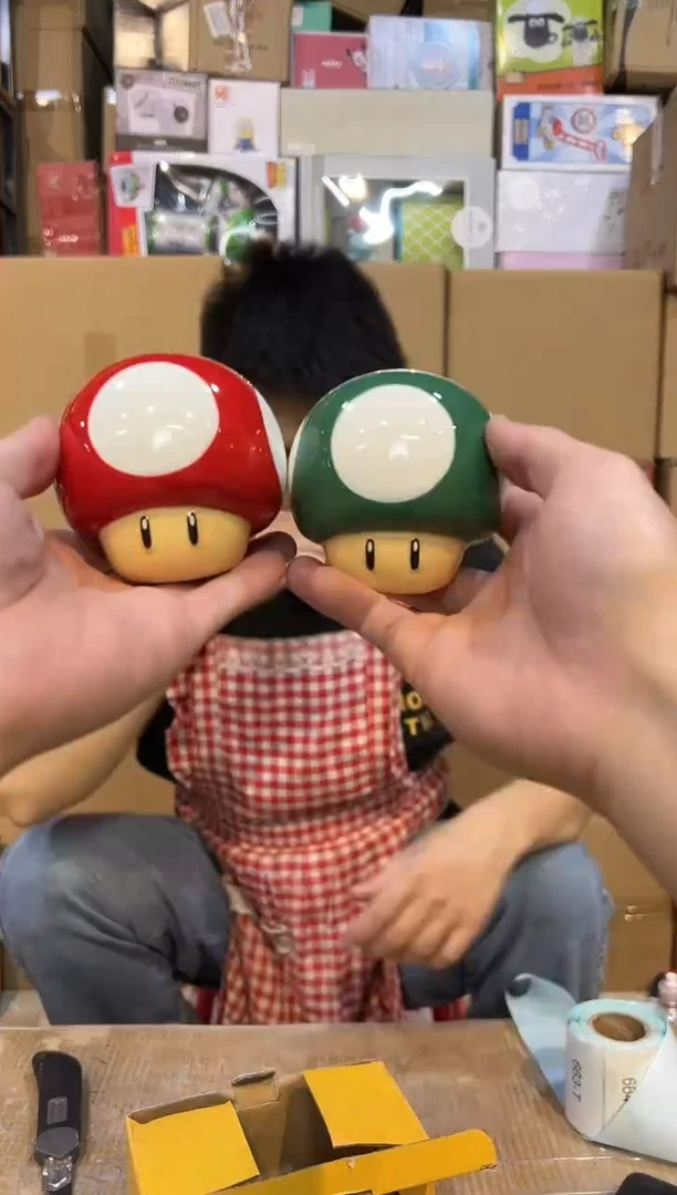 【闪购商品】杯陶瓷原盒蘑菇粉瓶