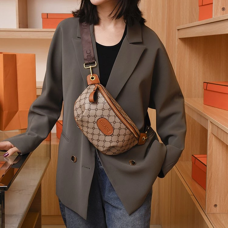 【宠粉专属】2023新款胸包宽肩带百搭女士经典单肩包斜挎包
