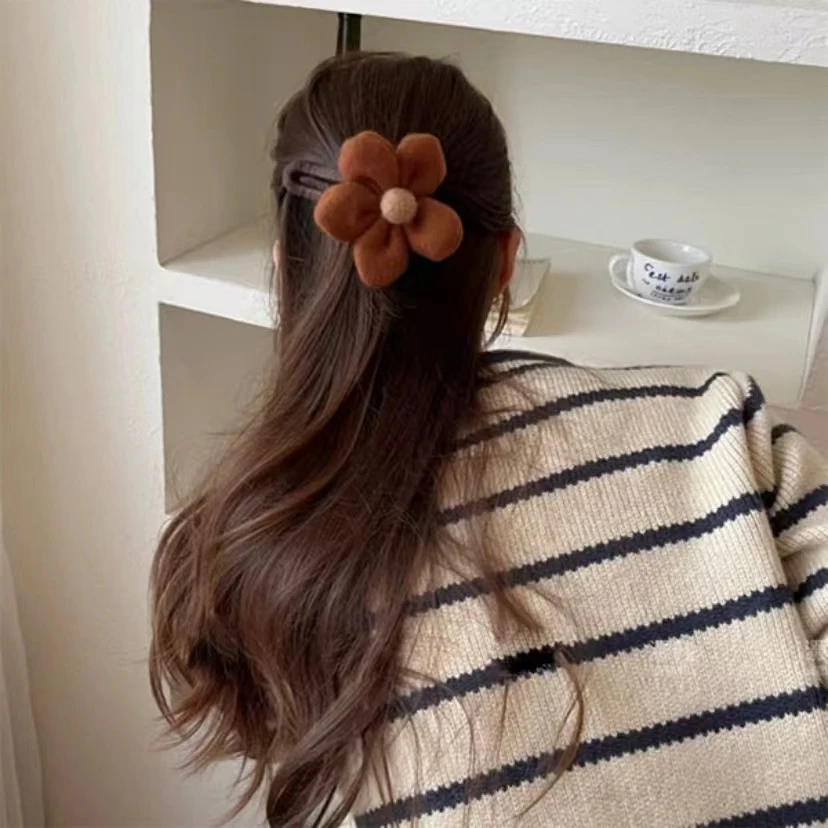花朵毛绒高品质秋冬毛绒咖色系大号绕布甜美花朵鸭嘴夹横夹