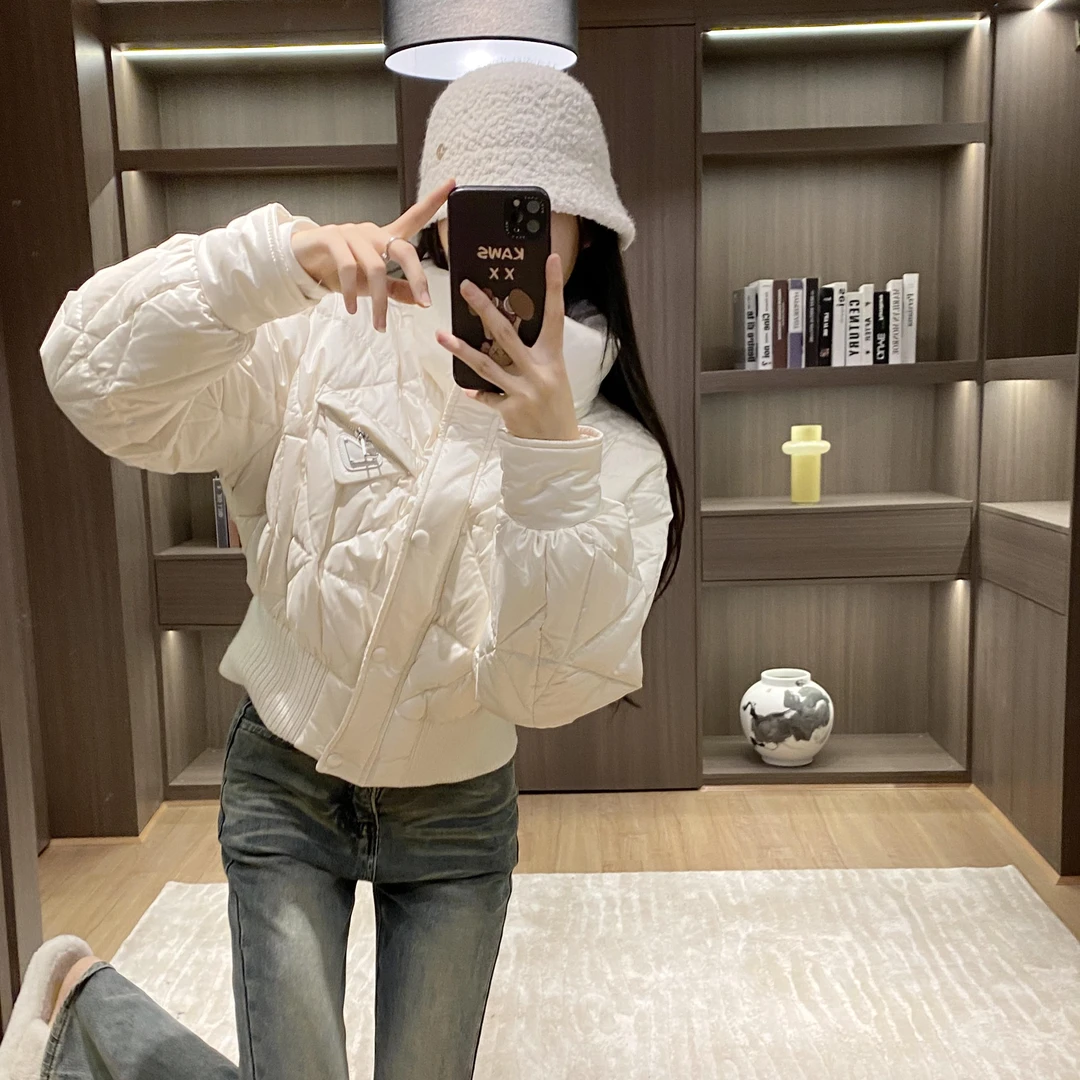 90白鸭绒 拼接针织下摆羽绒服 JHYRSJ2314