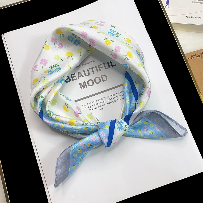 春秋新款斜纹丝巾女53x53小方巾韩版时尚百搭小领巾碎花薄款围巾