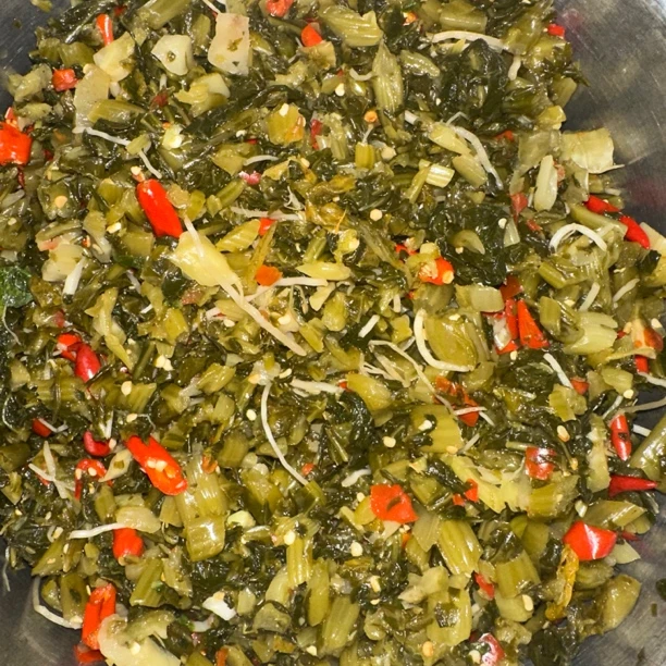 啊秀姐云南发水腌菜一瓶1000克老家味道