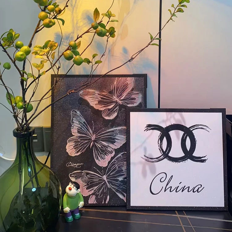 轻奢北欧ins蝴蝶极简挂画入户玄关摆画高级感艺术装饰画优质版画