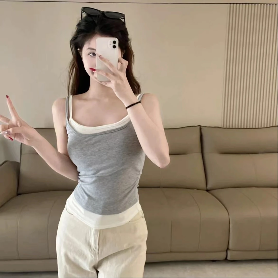 百搭假两件一体杯吊带背心