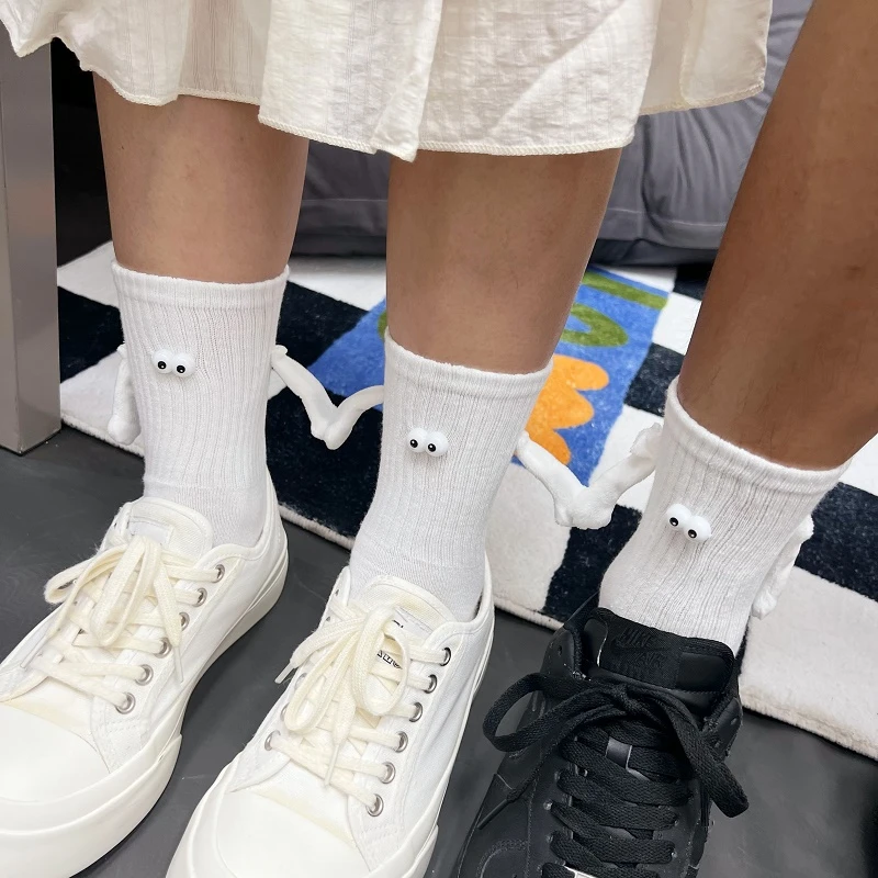 四季白色牵手袜子DIY材料包磁吸黑白拉手情侣牵脚袜中筒袜休闲