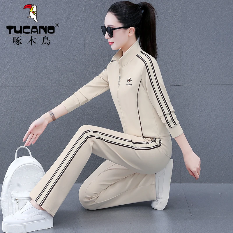 立领运动套装女秋款2024新款中年妈妈洋气显瘦开衫外套跑步休闲服