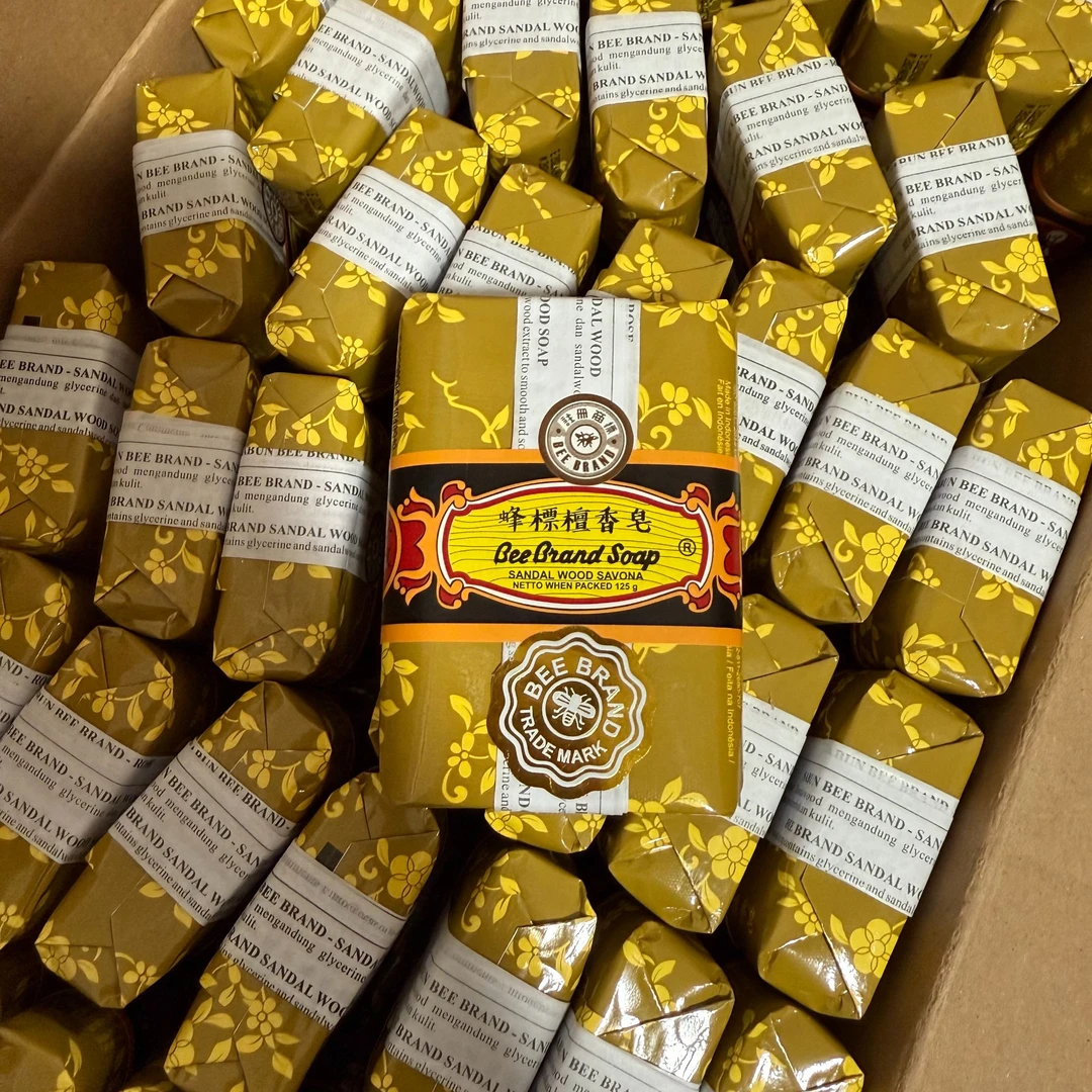【拍3块包邮】印尼蜂标檀香皂植物配方洗手洗脸洗澡沐浴古法皂125g