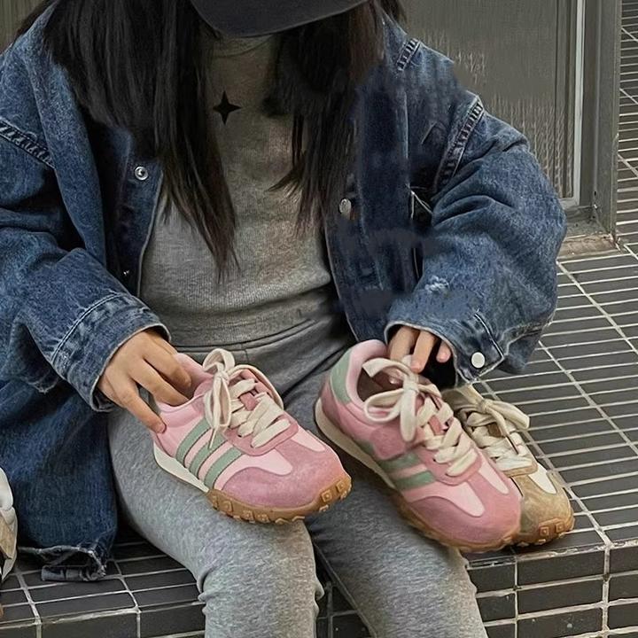 潮牌儿童德训鞋2024春季新款运动鞋男女童休闲跑步鞋学生单鞋爆款