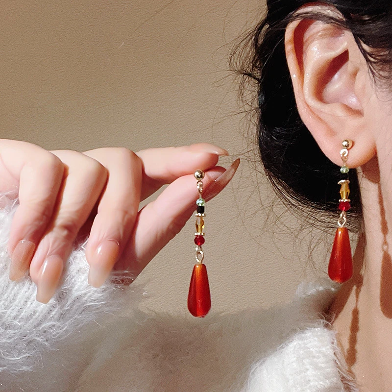 合金树脂耳饰 新中式复古耳钉红色吊坠气质耳环古风宫廷串珠耳饰