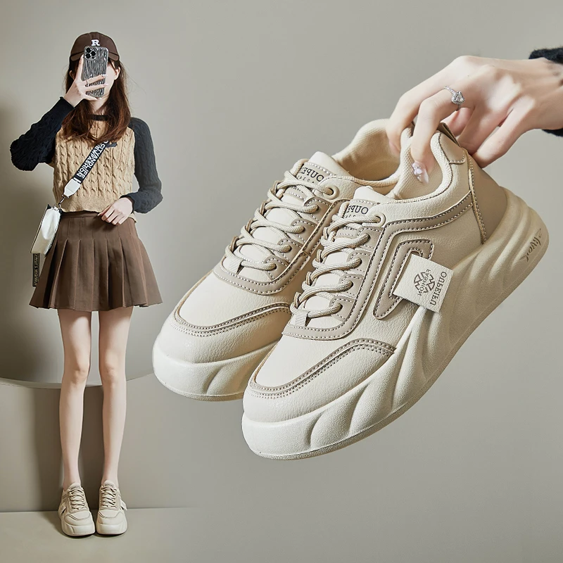 软底软面小白鞋女2024春季新款韩版百搭板鞋女学生春秋休闲运动鞋