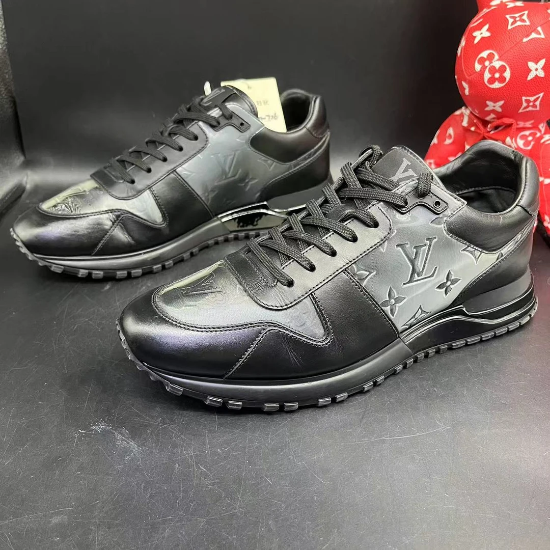 【聚星折扣】LouisVuitton/路易威登黑色runaway镭射运动鞋