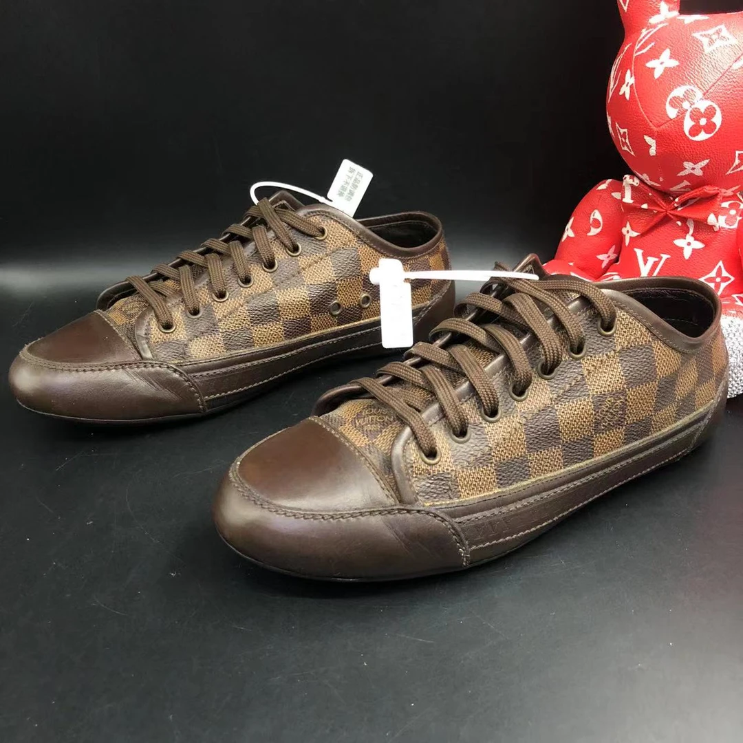 【聚星福利】LouisVuitton/路易威登男棕色软底棋盘格板鞋40欧码