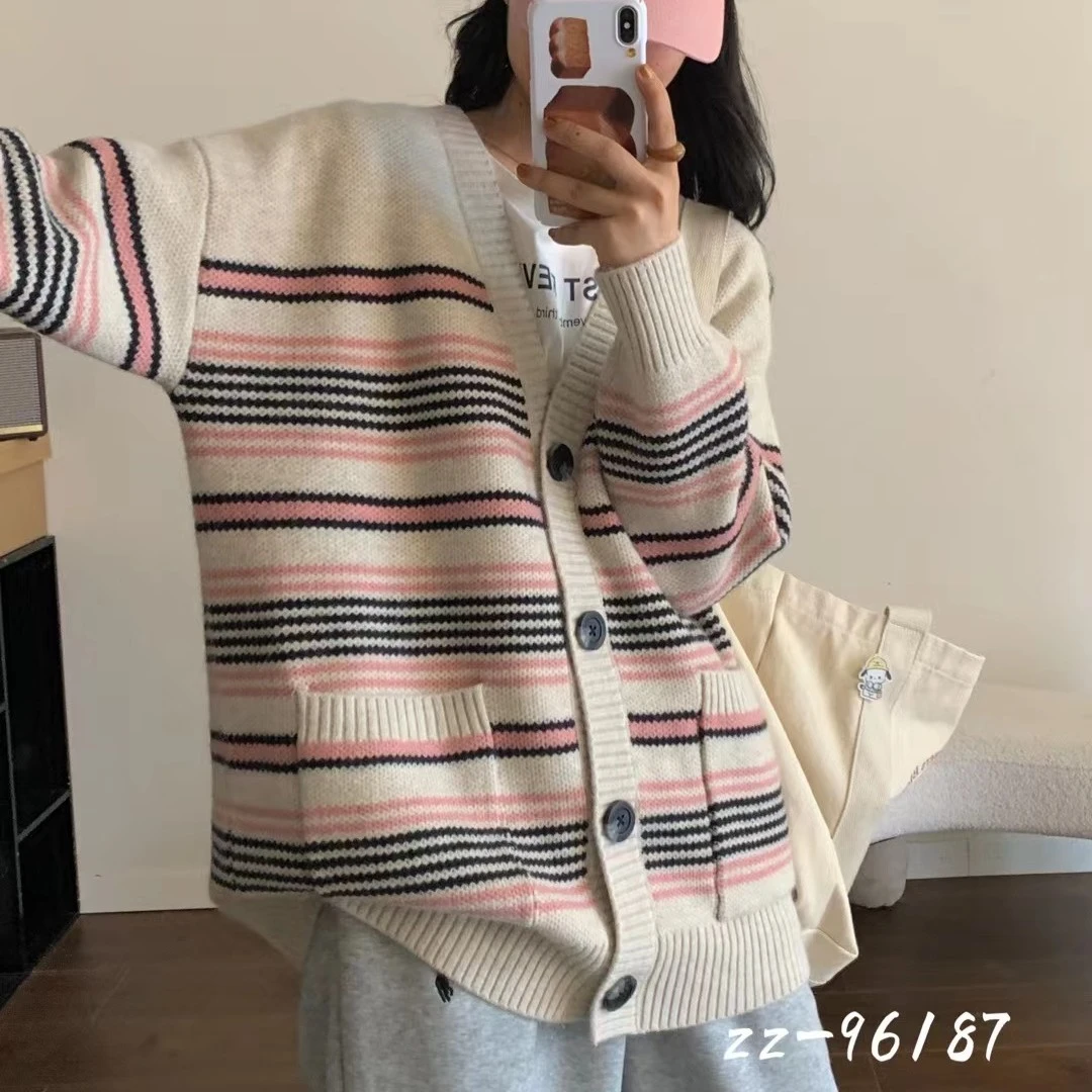 秋冬时尚休闲宽松百搭慵懒风撞色条纹针织开衫-9607