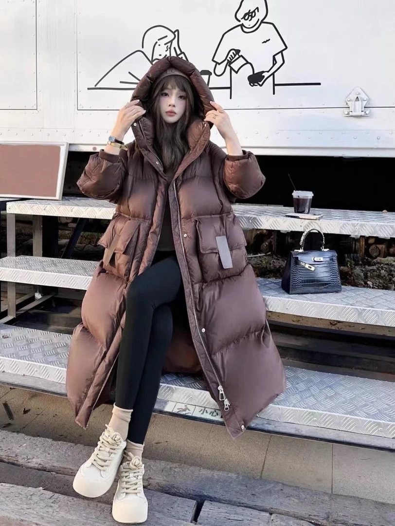 L-韩版羽绒服轻奢松弛感保暖抗寒冬季时尚羽绒服