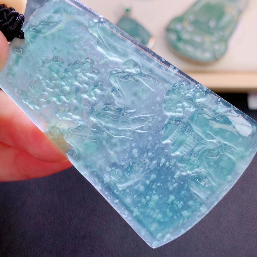 【闪购商品】翡翠颈饰未镶嵌翡翠