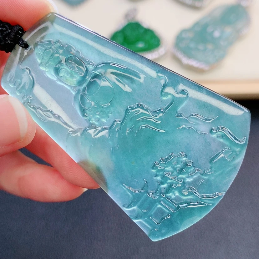 【闪购商品】翡翠颈饰未镶嵌翡翠