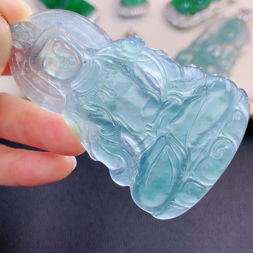 【闪购商品】翡翠颈饰18K金镶嵌翡翠