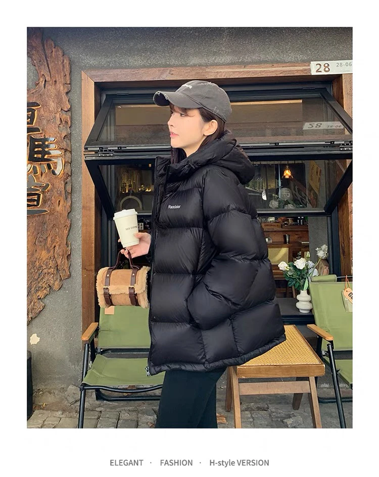 95%白鸭绒羽绒服女短款连帽2024新款冬宽松面包服小个子加厚外套