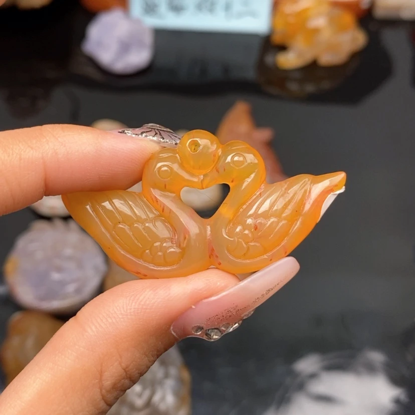 【闪购商品】硅化珊瑚(珊瑚玉)颈饰合金婵*