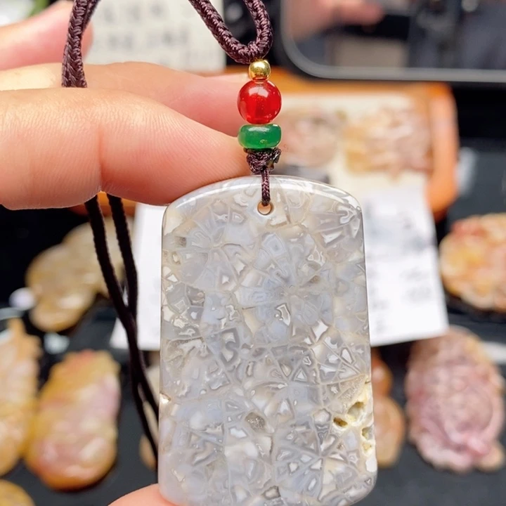 硅化珊瑚（珊瑚玉）手镯未镶嵌