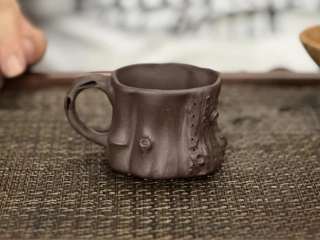 宜兴紫砂紫泥梅花杯