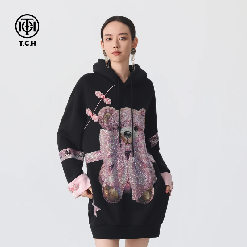 潮牌-TCH-轻奢烫钻长袖连衣裙24秋加绒连帽宽松卫衣裙T72C306009