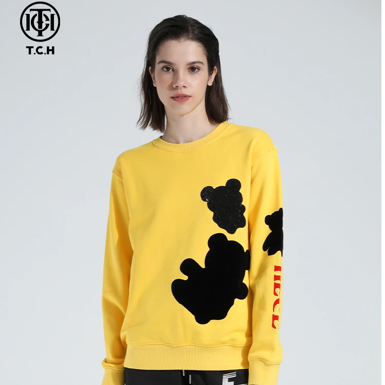 潮牌-TCH潮牌小熊植绒烫钻时尚圆领套头卫衣男女同款T21111C6008