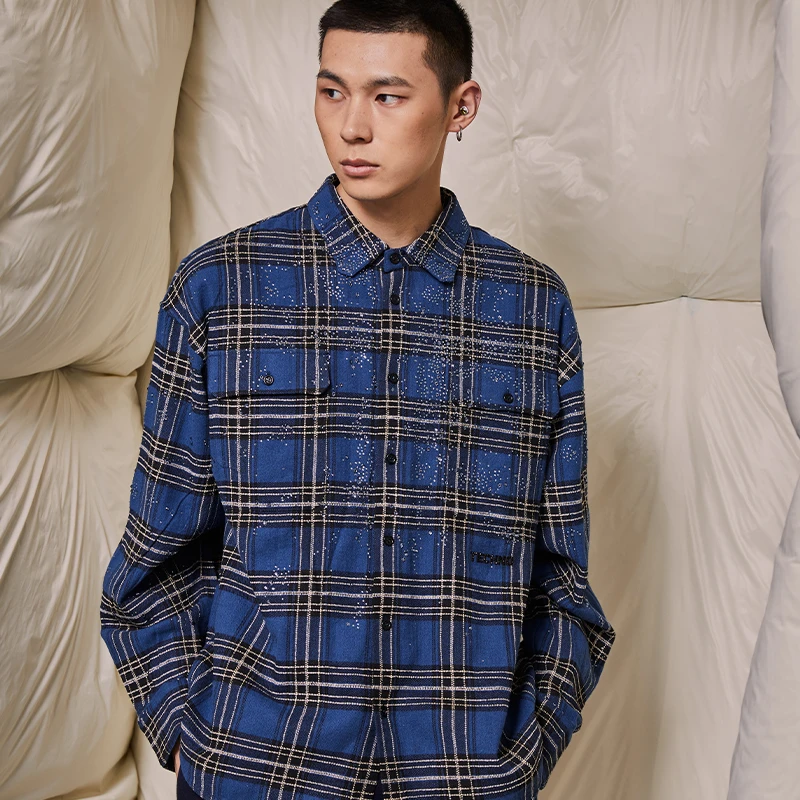 轻奢-TCH轻奢烫钻格子衬衫外套秋季宽松休闲蓝色衬衣S69C136003