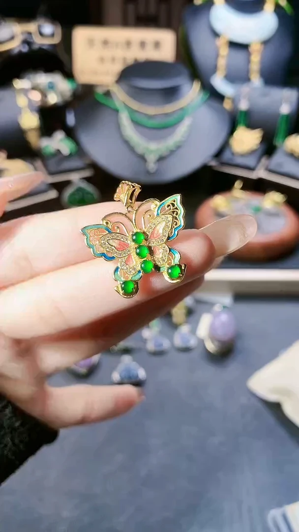 【闪购商品】翡翠吊坠(赠链)银S925镶嵌吊坠