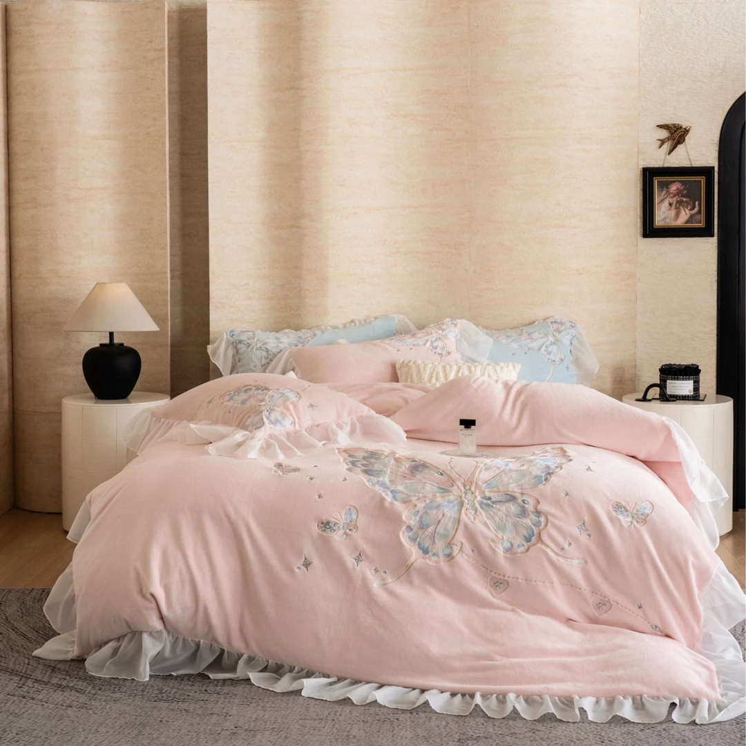 美如梦丨艾琳娜 高克重牛奶绒四件套高精密贴纱绣花床上用品