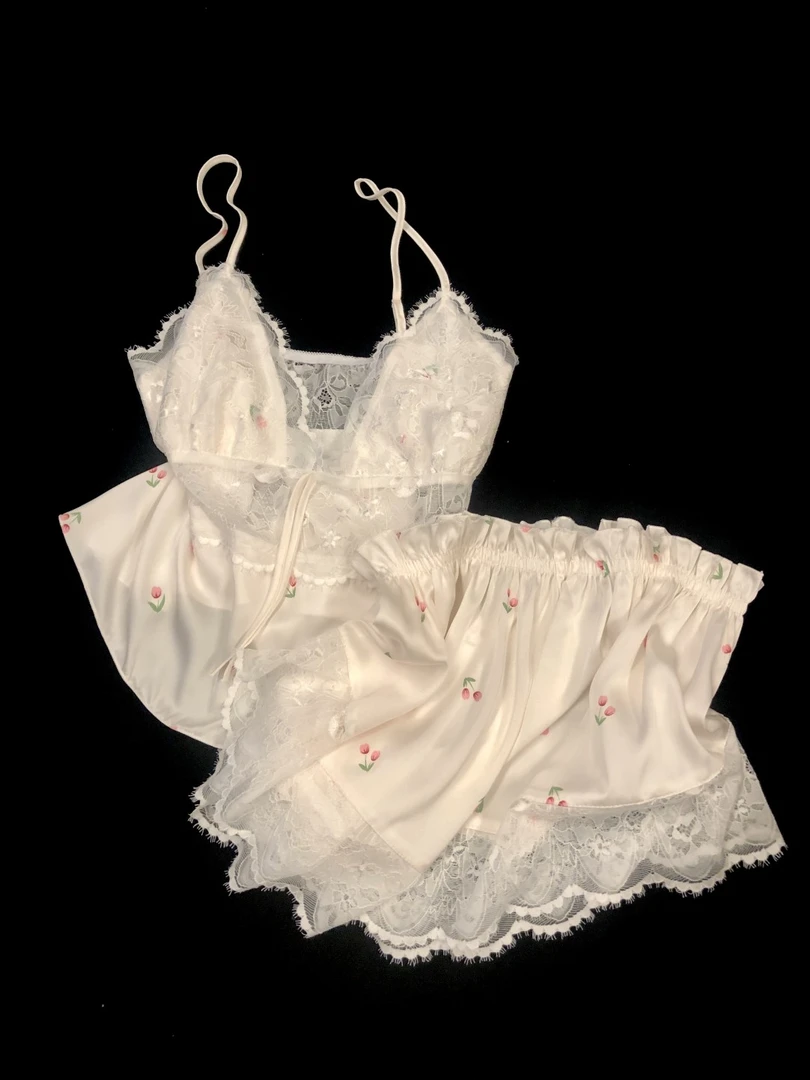 睡衣女款爆款2025新款夏季冰丝带胸垫纯欲风吊带短裤两件套家居服