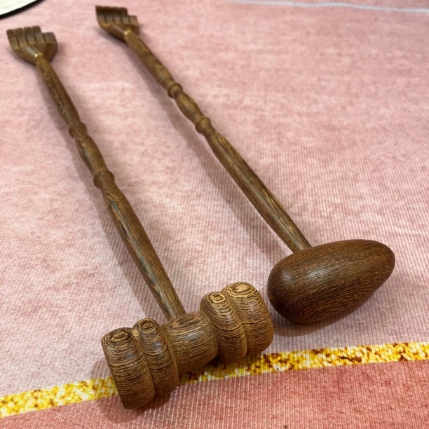 实木鸡翅木锤子家用捶腿捶背锤肩小锤子带痒痒挠不求人纯手工实木