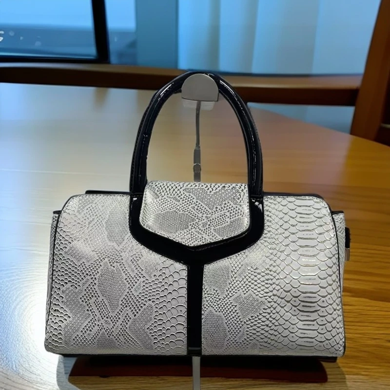 w963w 时尚百搭新款潮流单肩斜跨包气质女包1010 123