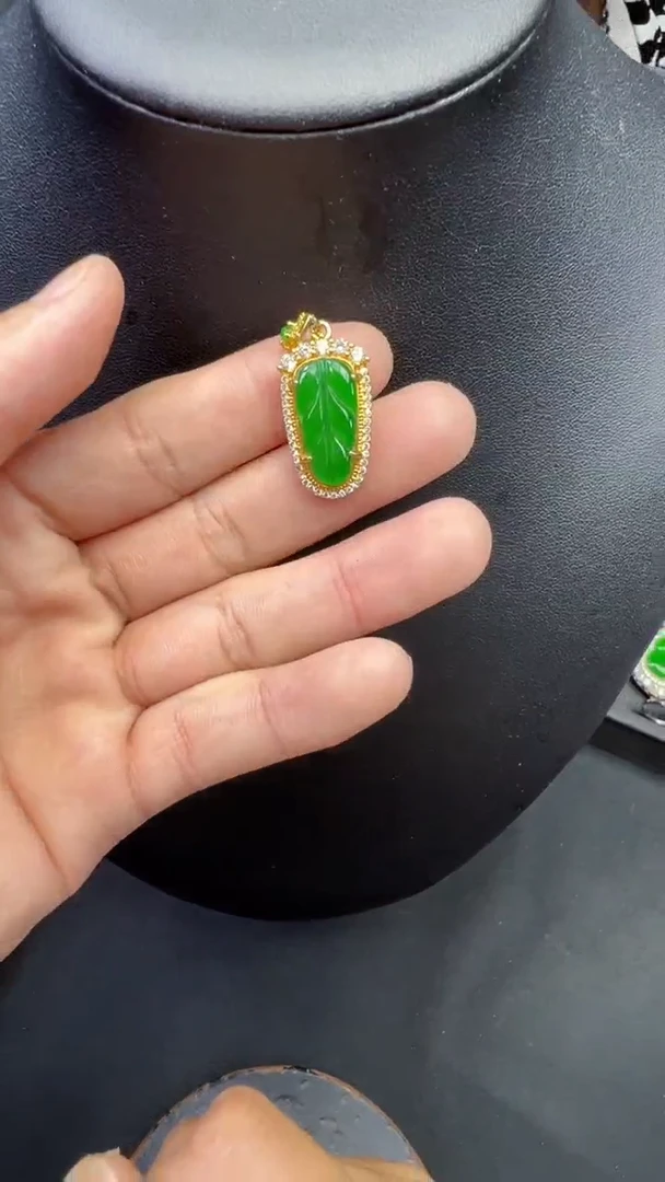 【闪购商品】定制翡翠未镶嵌叶子1