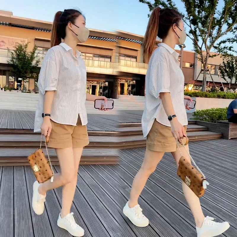夏季薄款宽松休闲套装女2024新款韩版短袖条纹衬衫阔腿短裤两件套