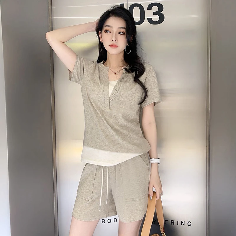 玖兰爵夏季新款短袖短裤两件套慵懒显瘦时尚百搭拼接休闲套装E635