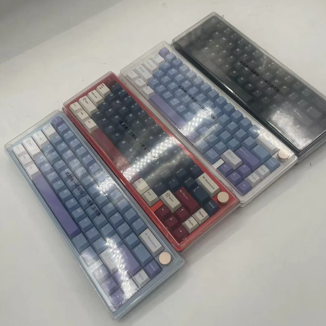 65配列铝坨坨三模机械键盘