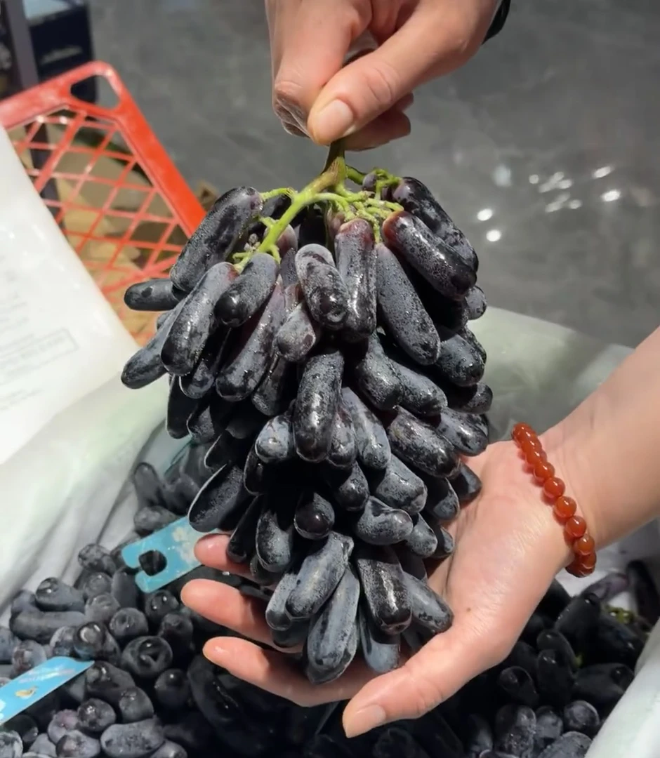 【配送到家】金手指葡萄一斤