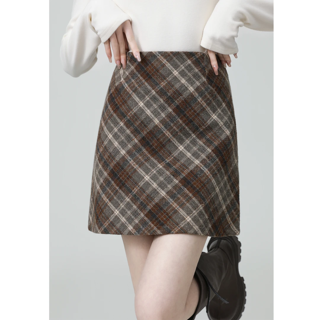 格子毛呢半身裙女秋冬2024新款小个子高腰显瘦格纹包臀短裙a字裙