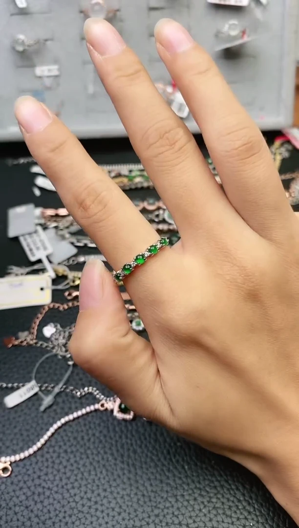 【闪购商品】翡翠戒指银S925镶嵌纯天然A货翡翠戒指