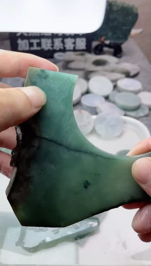 【闪购商品】翡翠颈饰未镶嵌3424.......