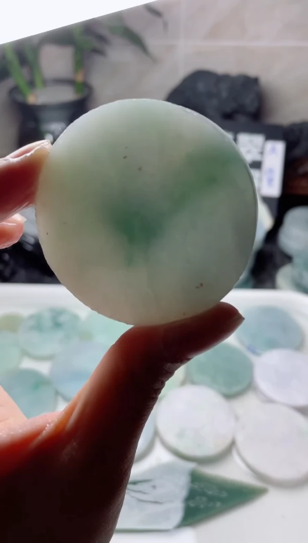 【闪购商品】定制翡翠未镶嵌2467........