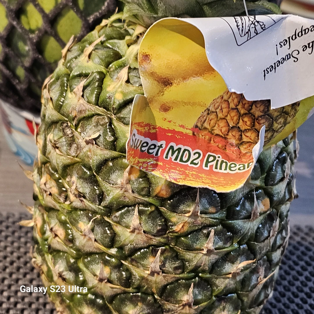【同城闪送】喜炒甄选凤梨一份两个