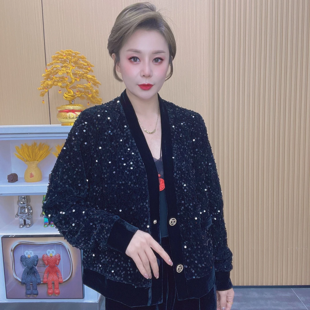 春季新款上衣女外套小香风气质洋气时尚百搭宽松轻奢重工亮片外套