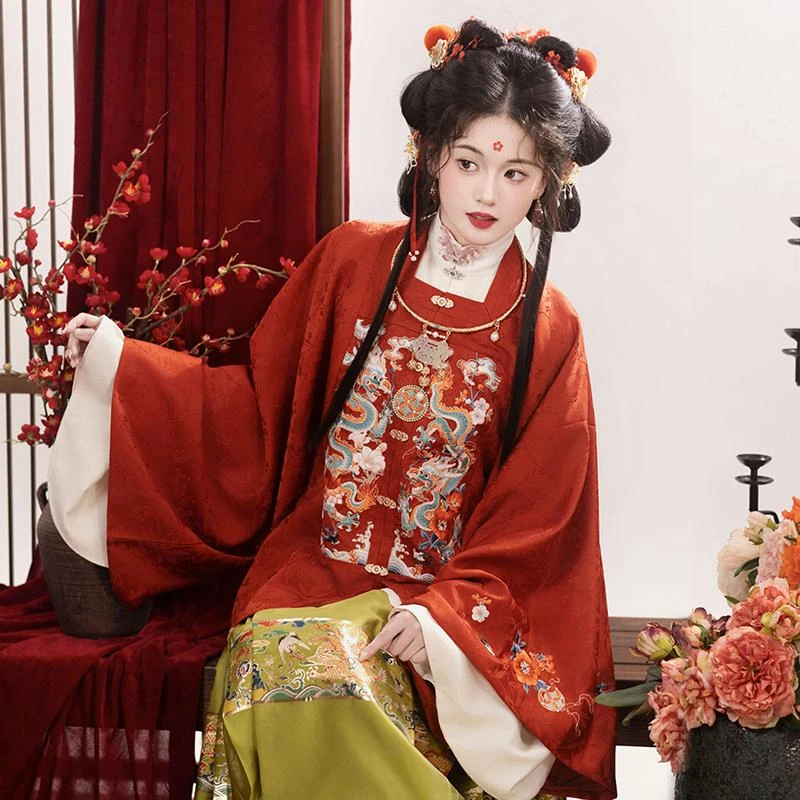 瞳莞原创灵龙花影明制方领对襟大袖短袄汉服女2024春秋新款补服