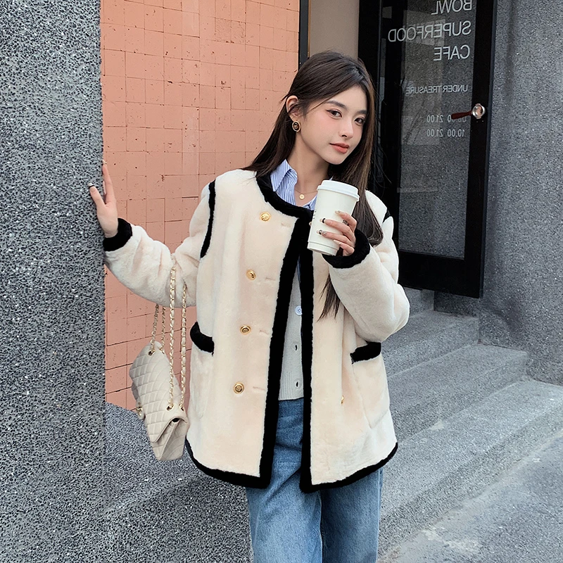 黑白撞色羊剪绒外套女颗粒绒大衣小香风秋冬宽松加厚羊剪绒大衣女