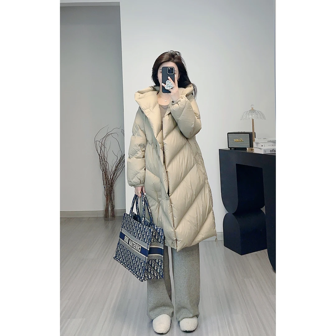 《YI YI 》冬日暖炉2024年冬季新款显瘦长款过膝宽松连帽百搭面包服