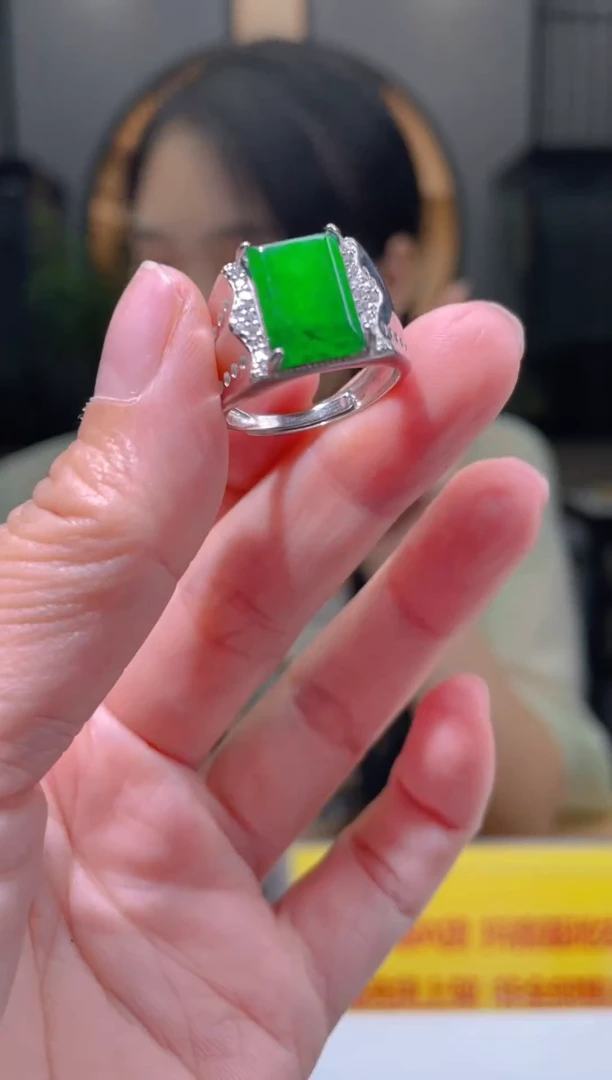 【闪购商品】定制翡翠未镶嵌天然A货翡翠