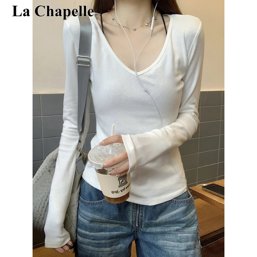 拉夏贝尔白色显瘦长袖t恤女春秋新款气质v领修身简约百搭打底上衣