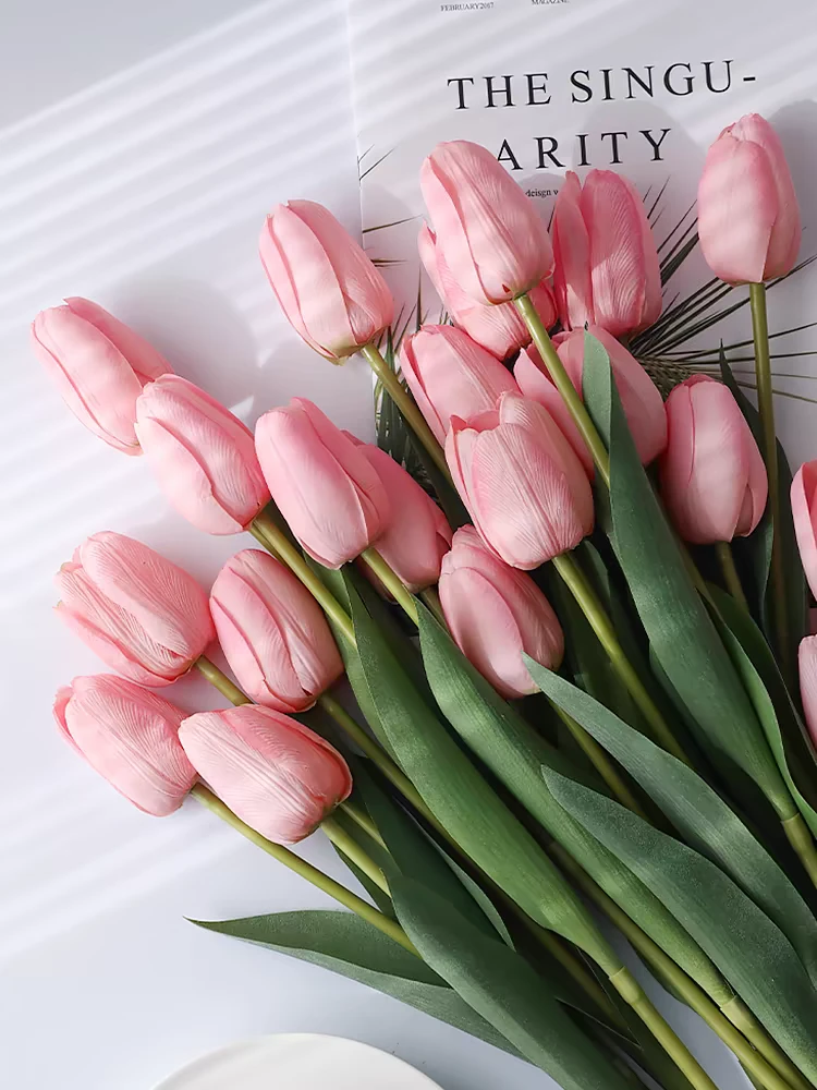 仿真花束手感保湿郁金香高档插花客厅蛋糕装饰假花摆设干花粉色